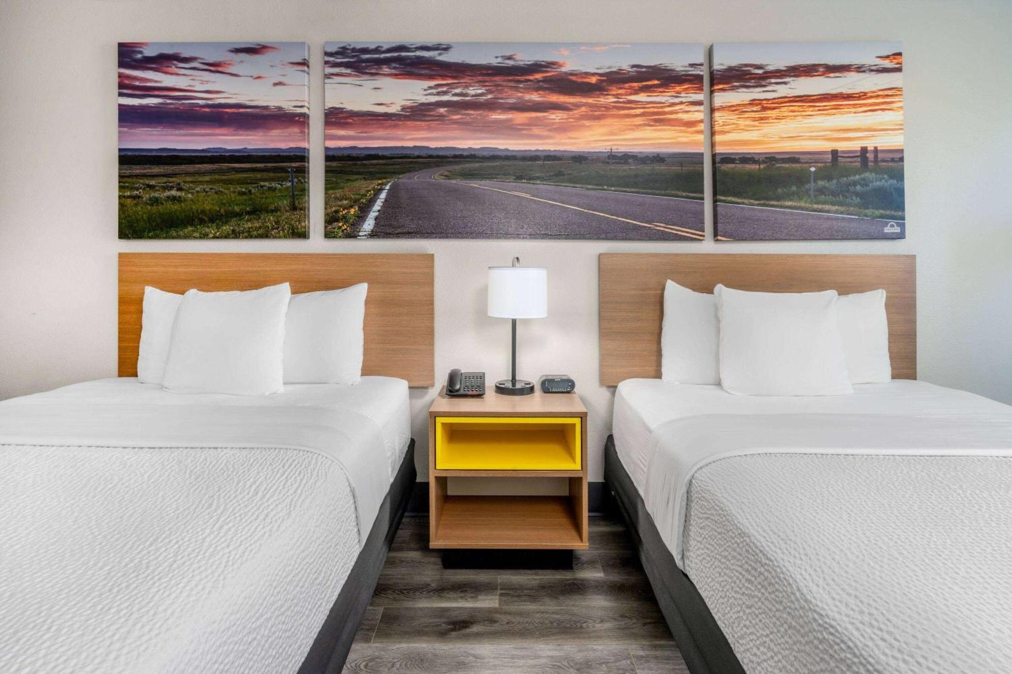 Queen Room with Two Queen Beds - Non-Smoking